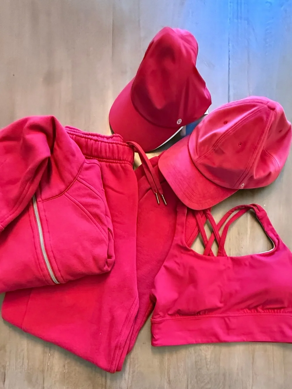 Lululemon BERRY RUMBLE SET- Scuba Hoodie, Scuba Joggers, Sports Bra, Hats